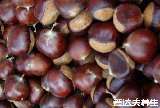 板栗怎么去皮和壳,选择合适的品种/划个口子用开水煮