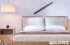 8种东西别放床头会招鬼，千万别放刀剑利器