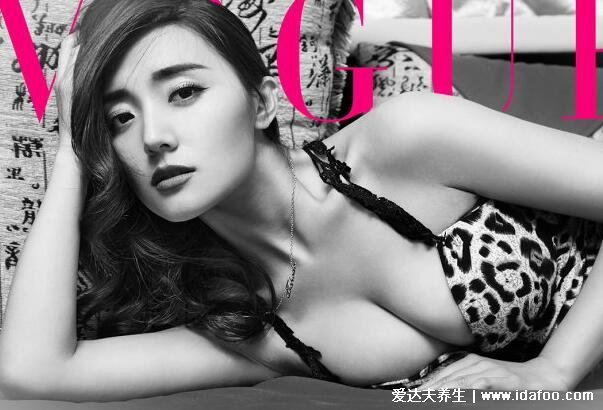 2021全球十大宅男女神排行榜,从清纯萝莉到性感辣妹个个超养眼