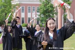 2021文科女生最吃香的专业，不愁找工作毕业