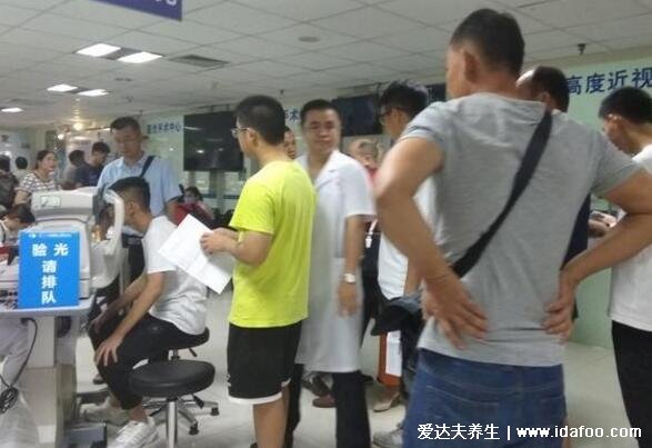 报考警校近视手术什么时候做,高考结束后体检前一周做(要满18岁)