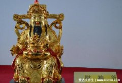 财神爷最忌讳看到什么,摆放位置不要面朝