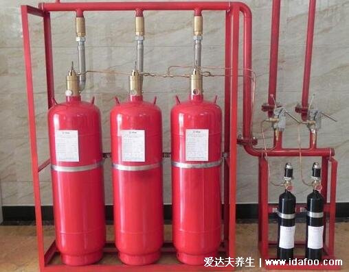 干粉灭火器多长时间检查一次,每月外观检查(压力表指针低绿线要维修)