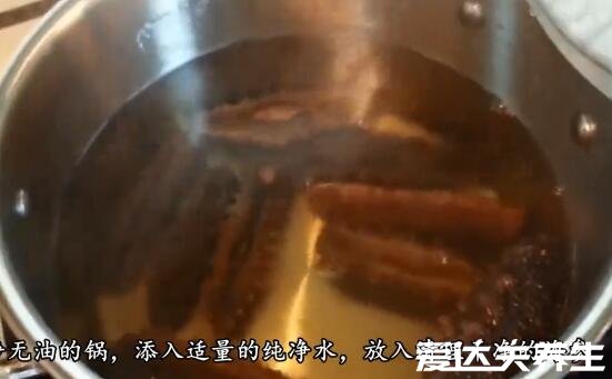 干海参泡发的正确方法,一共5步用纯净水泡发是关键(附步骤图)