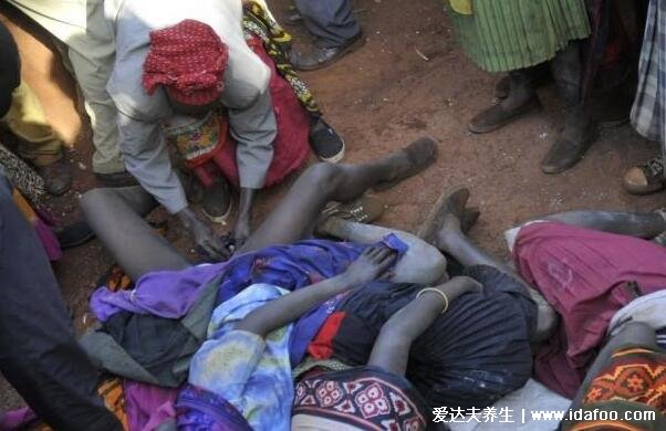 割礼是割女性什么部位，割礼的意义是什么(残忍割掉外生殖器)