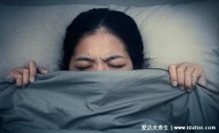鬼压床是怎么回事什么原因造成的，关于睡