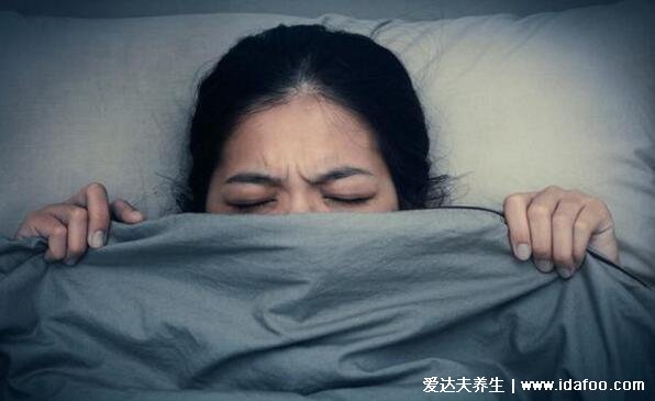 鬼压床是怎么回事什么原因造成的,关于睡眠瘫痪症的科学解释来了