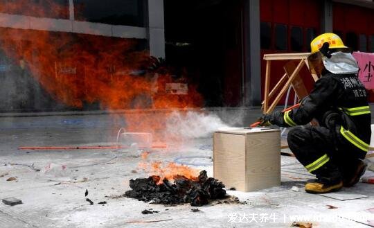 面粉爆炸的五个条件及原理,面粉遇明火威力不输炸弹