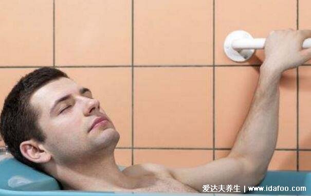 男人生育最佳年龄，30-35岁比女人还要晚7年(附各年龄段的性需求)