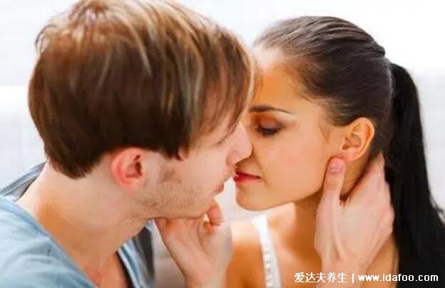 女孩子突然身体软了什么意思,接吻导致肾上腺素飙升性欲激增