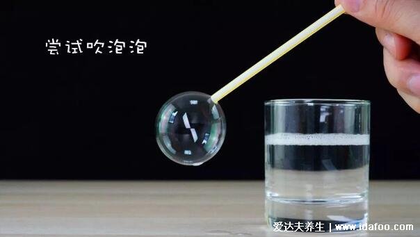 泡泡水的制作方法简单出泡效果好,强推第二种能吹出七彩泡泡