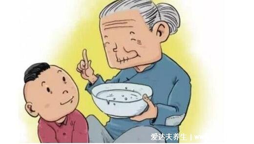 千万别在奶奶家生病,孩子生病时迷信神灵或偏方害了孩子