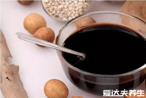 生抽是什么和老抽的区别,和老抽同属酱油但有味道和工艺上的区别