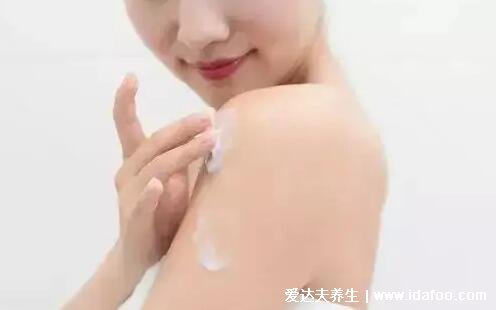 洗澡为什么不能先洗头,影响血液循环诱发疾病(正确的洗澡顺序)