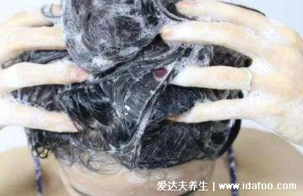 洗澡为什么不能先洗头,影响血液循环诱发疾病(正确的洗澡顺序)