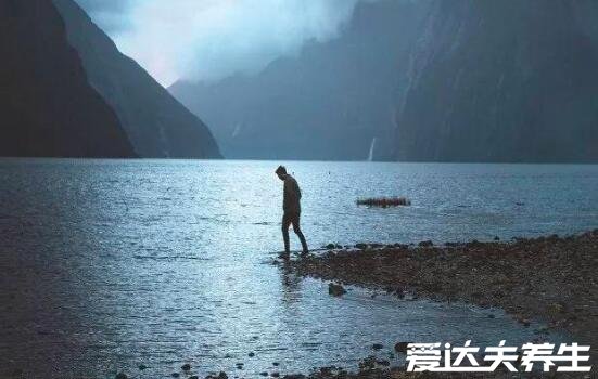 一段很现实的话适合发朋友圈,人一辈子不可能都是顺的