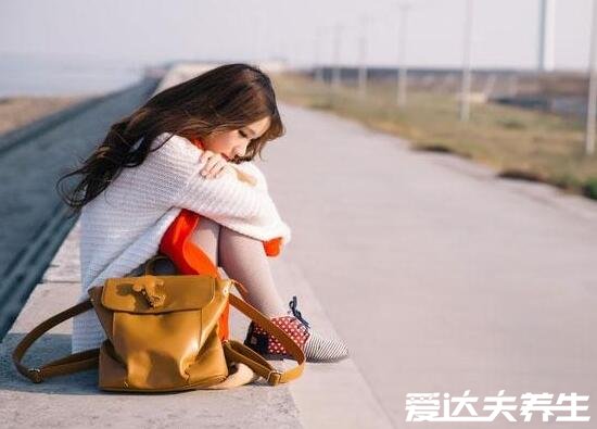 一个人安静的图片及句子,唯美安静中又带着一丝伤感