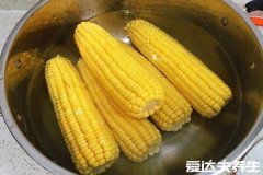 玉米煮多久会熟，甜玉米冷水下锅水开煮1