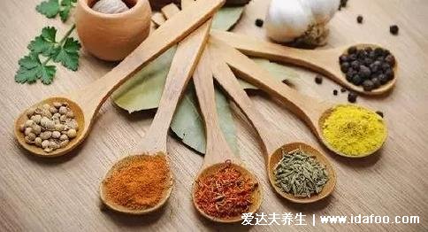 治粉瘤最简单的偏方,试试中药或者盐水治疗(4种方法)