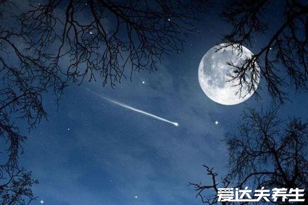 中国的四大传统节日之一,中秋节的来历和风俗习惯
