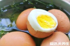 煮鸡蛋冷水下锅还是热水,都可以但建议冷