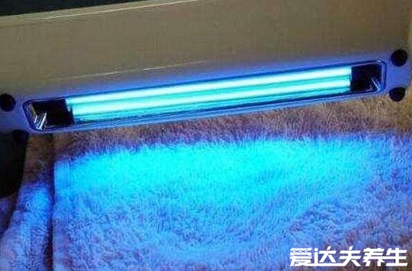 紫外线灯对人体的危害,会导致眼睛失明甚至基因突变诱发癌症