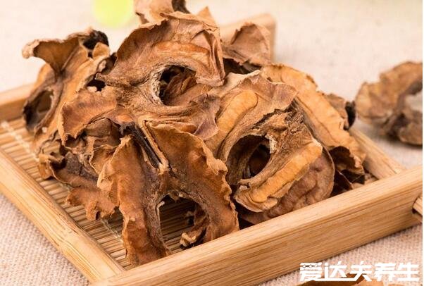 核桃分心木泡水喝的功效与作用,男人补肾壮阳/女人补血活血(6大功效)