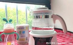 恒温水壶冲奶危害，温度不达100度杀不死细