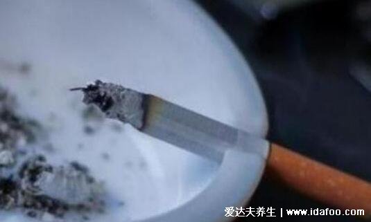 悦刻比真烟危害大7倍,也未必没有道理(都含有尼古丁且电子烟会爆炸)