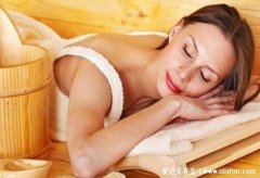 汗蒸的好处和坏处，可改善血液循环但是经