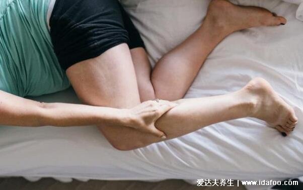 身体缺钾8大征兆,喜欢吃零食经常感到疲劳容易抽筋