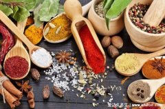 紫癜最怕三种食物，辛辣刺激易过敏不容易