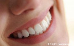 洗牙后悔一辈牙龈萎缩怎么办,定期洗牙能