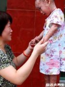 火棉胶婴儿长大后图片，少部分患者可以恢