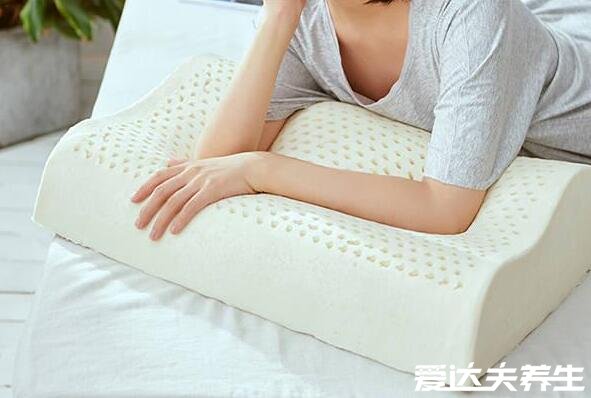 乳胶枕头的好处和坏处,能保持冬暖夏凉提高睡眠质量