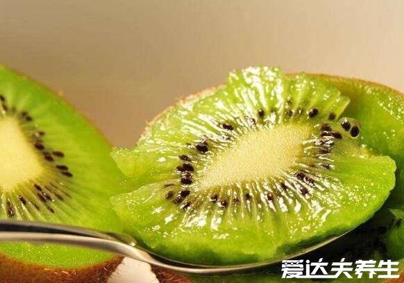 补充维生素c的作用和功效，不仅美容养颜还能增强抵抗力抗癌