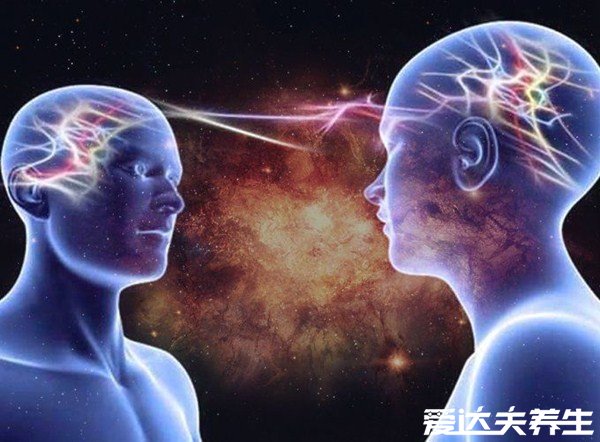 被梦见的人会有感应吗,总有一方在思念而印刻在梦境中