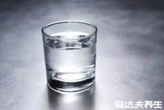 前列腺炎一杯水自测并不科学，但出现这些