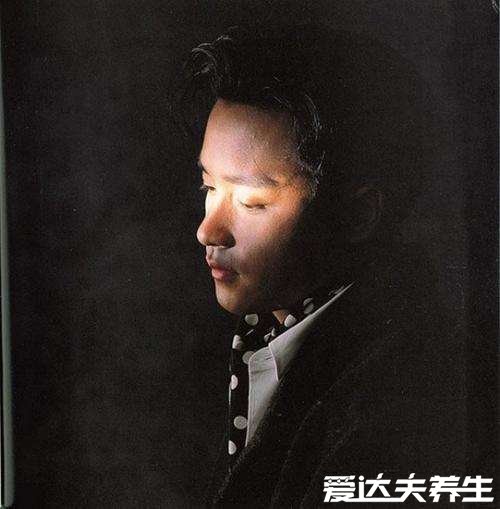 一组抑郁症最怕看到的图片,完全是抑郁症患者真实生活的写照