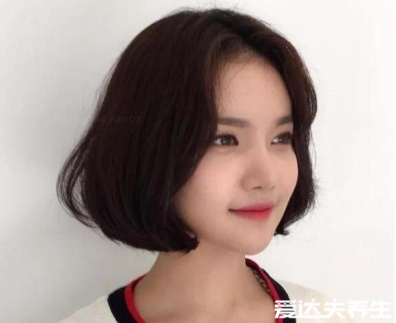 八个方法让头发变浓密,用啤酒洗头也能养出一头秀发