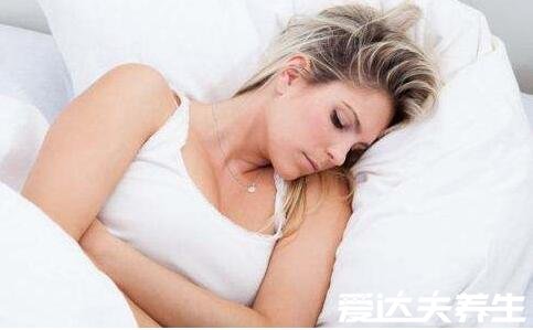 敷面膜的最佳时间,睡前敷面膜效果最佳