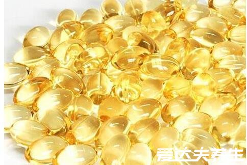 维生素e涂脸正确用法,用错了别说美白还会长脂肪粒
