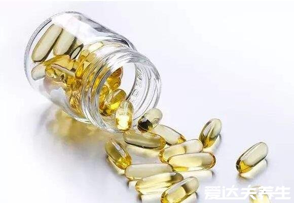维生素e涂脸正确用法,用错了别说美白还会长脂肪粒