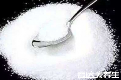 用盐水洗脸有什么好处,这四大好处别让自