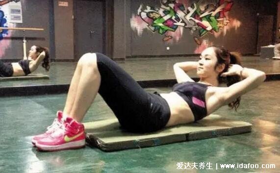 女生的腹肌叫什么,5种不同的腹肌图片(马甲线超性感)