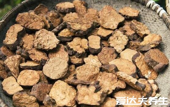 何首乌怎么吃治白发最有效,4种何首乌的正确吃法(直接吃最可靠)