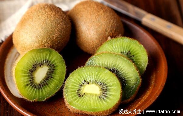 5种杀死癌细胞最狠的水果，草莓排第一预防肺癌/喉癌/鼻咽癌