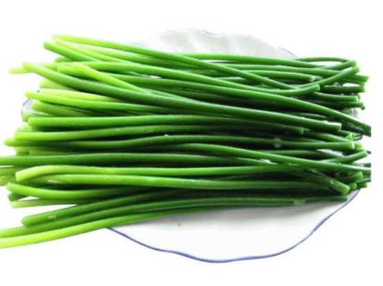 发物是指哪些食物,指营养但有刺激性的食物(如韭菜/荔枝)