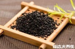 气血两虚吃什么补最快女人，黑芝麻/猪肝