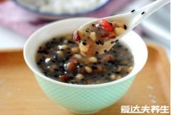 藕粉的作用与功效禁忌，可补血养血/安神促